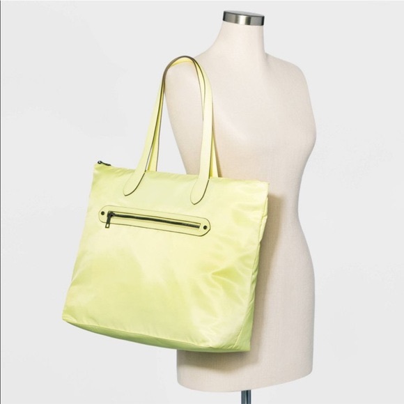 A new day Tote Handbag Studded Zip Closure Shoulder - Picture 2 of 8